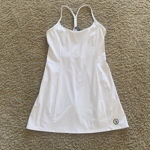 Vuori Elegant White Athletic Dress